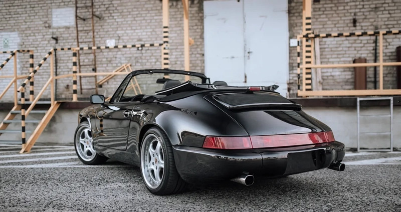 Porsche 911 cena 290000 przebieg: 192000, rok produkcji 1982 z Kutno małe 596